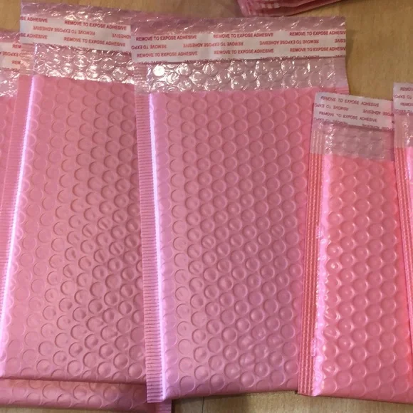 80 new pink bubble mailers - Picture 3 of 4